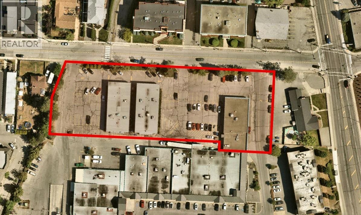 40 Calgary Avenue, Penticton, British Columbia