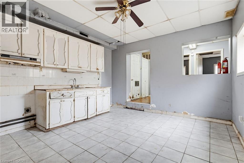 249 Wentworth Street N, Hamilton, Ontario  L8L 5V9 - Photo 26 - 40820866