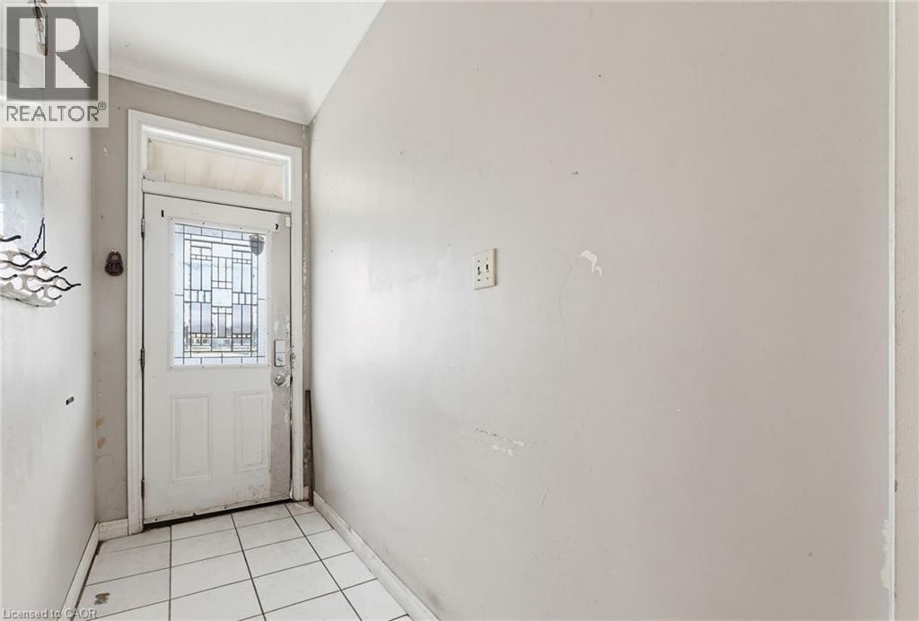 249 Wentworth Street N, Hamilton, Ontario  L8L 5V9 - Photo 3 - 40820866