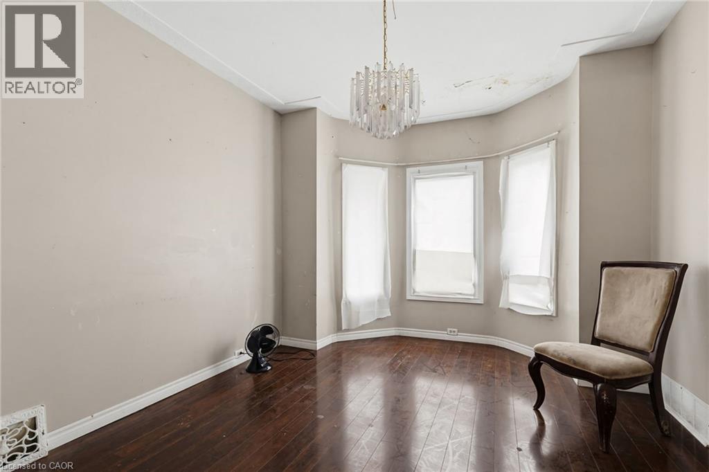 249 Wentworth Street N, Hamilton, Ontario  L8L 5V9 - Photo 7 - 40820866