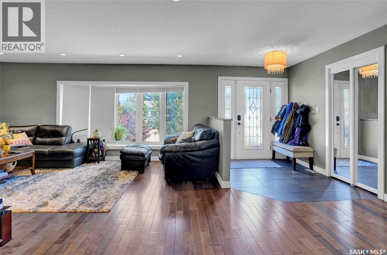 1614 11th Avenue Nw, Moose Jaw, Saskatchewan  S6H 6W9 - Photo 6 - SK026399