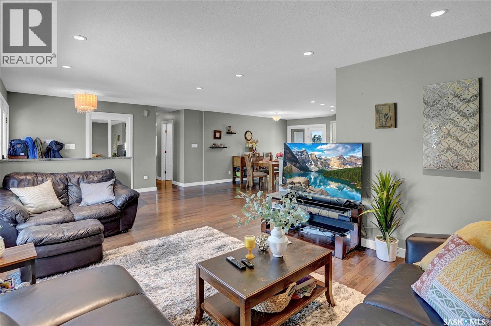 1614 11th Avenue Nw, Moose Jaw, Saskatchewan  S6H 6W9 - Photo 8 - SK026399