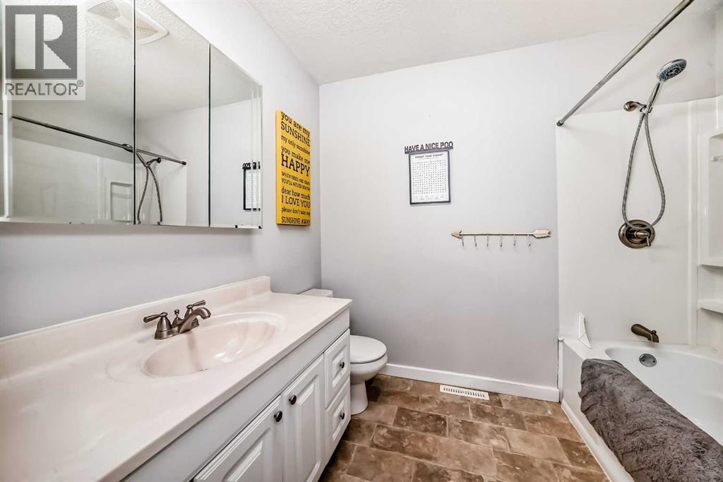 4924 39 Street, Innisfail, Alberta  T4G 1J2 - Photo 26 - A2287732