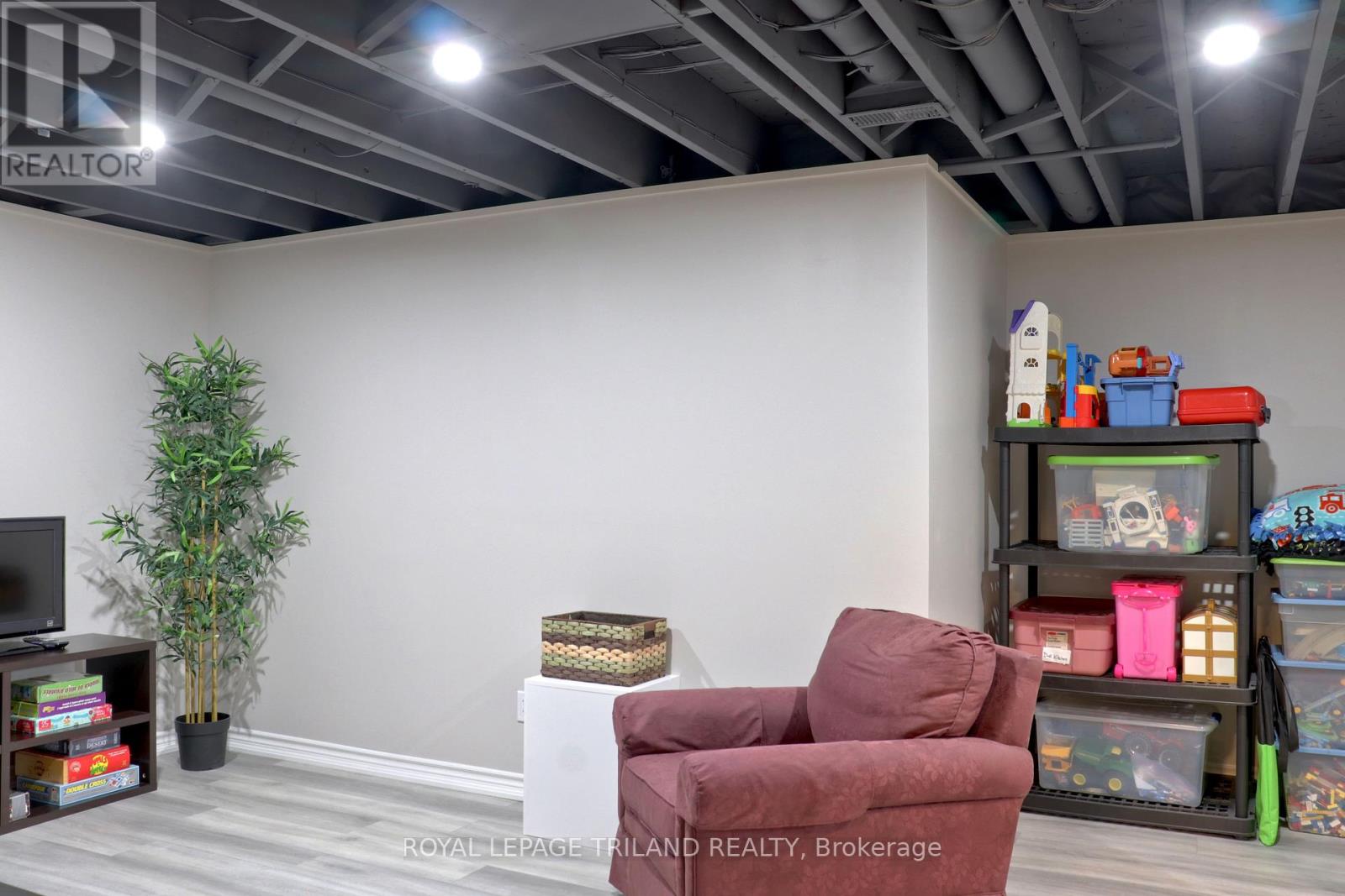 1 - 70 Sunnyside Drive, London North, Ontario  N5X 3W4 - Photo 27 - X12998698