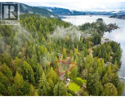 5250 COOMBE LANE, Port Moody, British Columbia