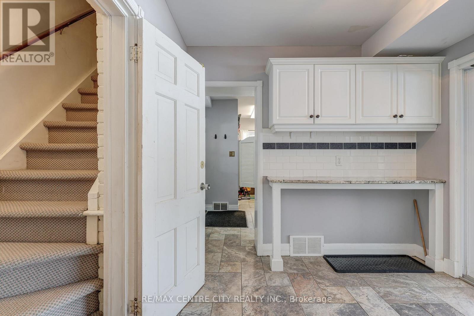 339 Sunset Drive, Central Elgin, Ontario  N5R 3C6 - Photo 20 - X12840160