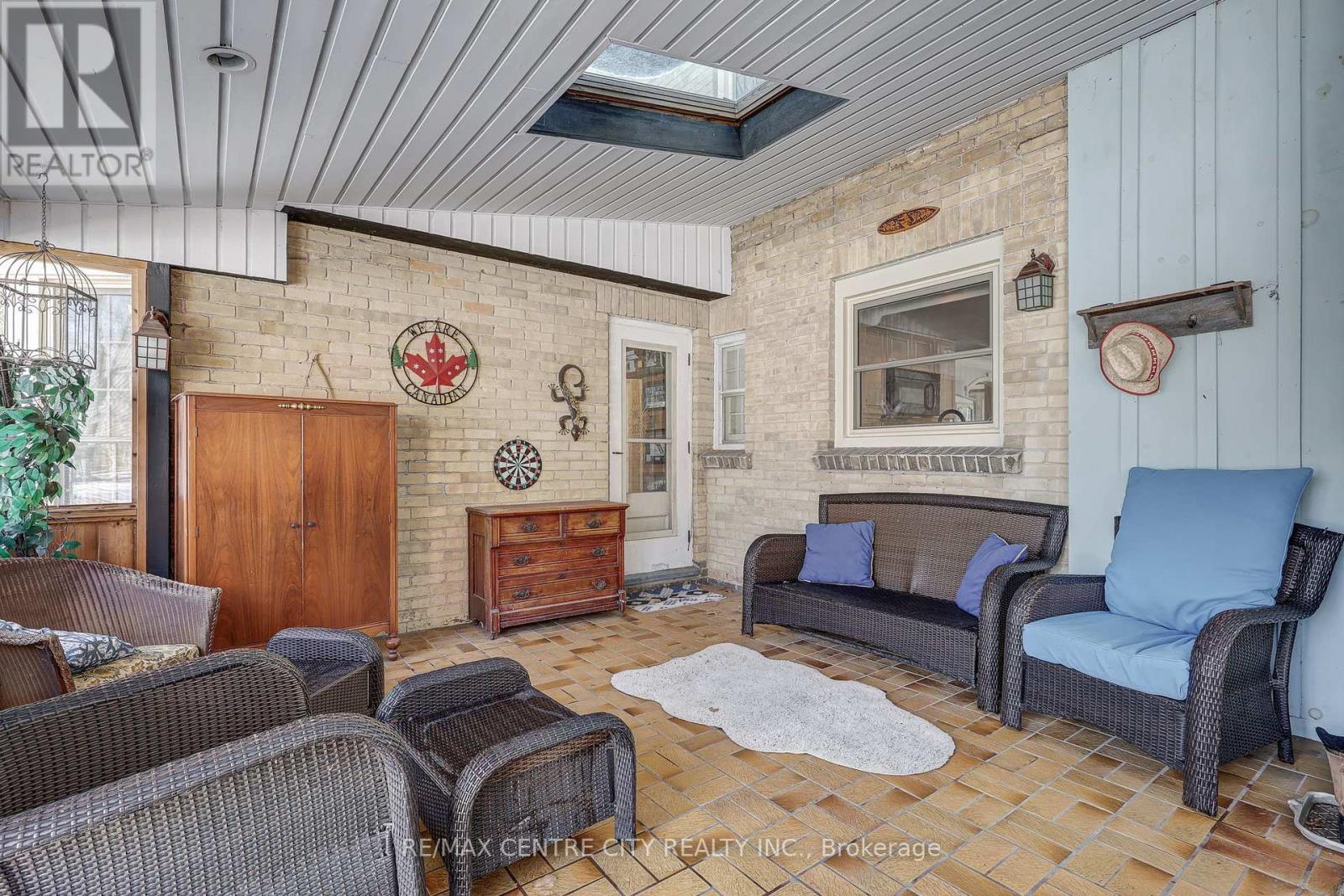 339 Sunset Drive, Central Elgin, Ontario  N5R 3C6 - Photo 37 - X12840160