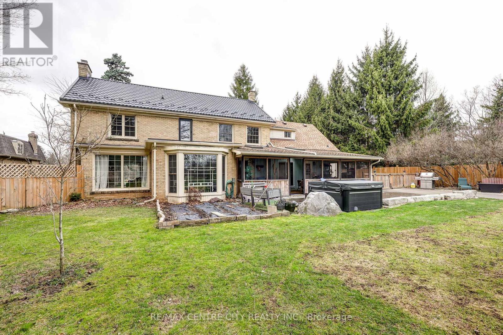 339 Sunset Drive, Central Elgin, Ontario  N5R 3C6 - Photo 40 - X12840160