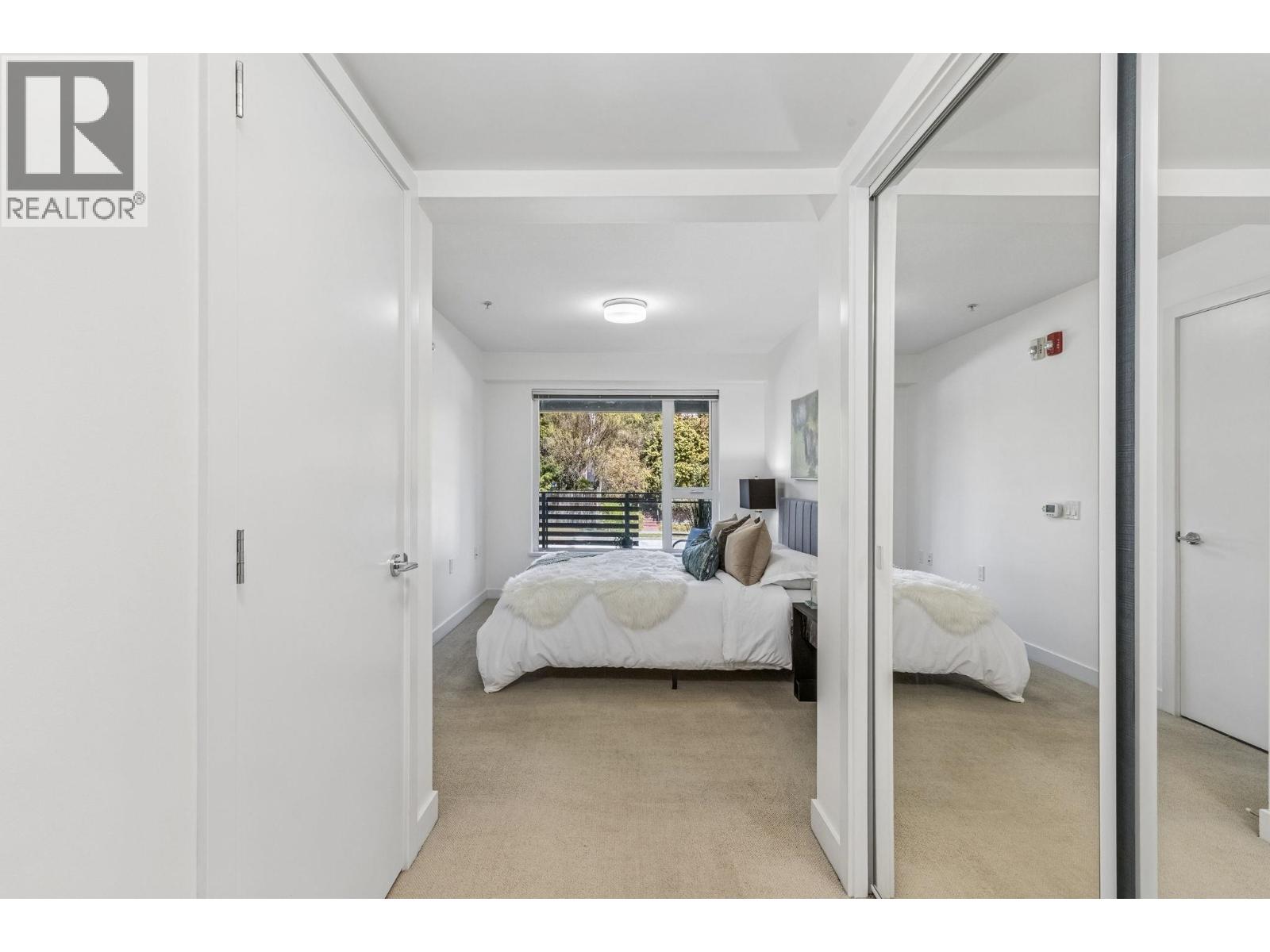 211 221 E 3rd Street, North Vancouver, British Columbia  V7L 0C1 - Photo 15 - R3111465