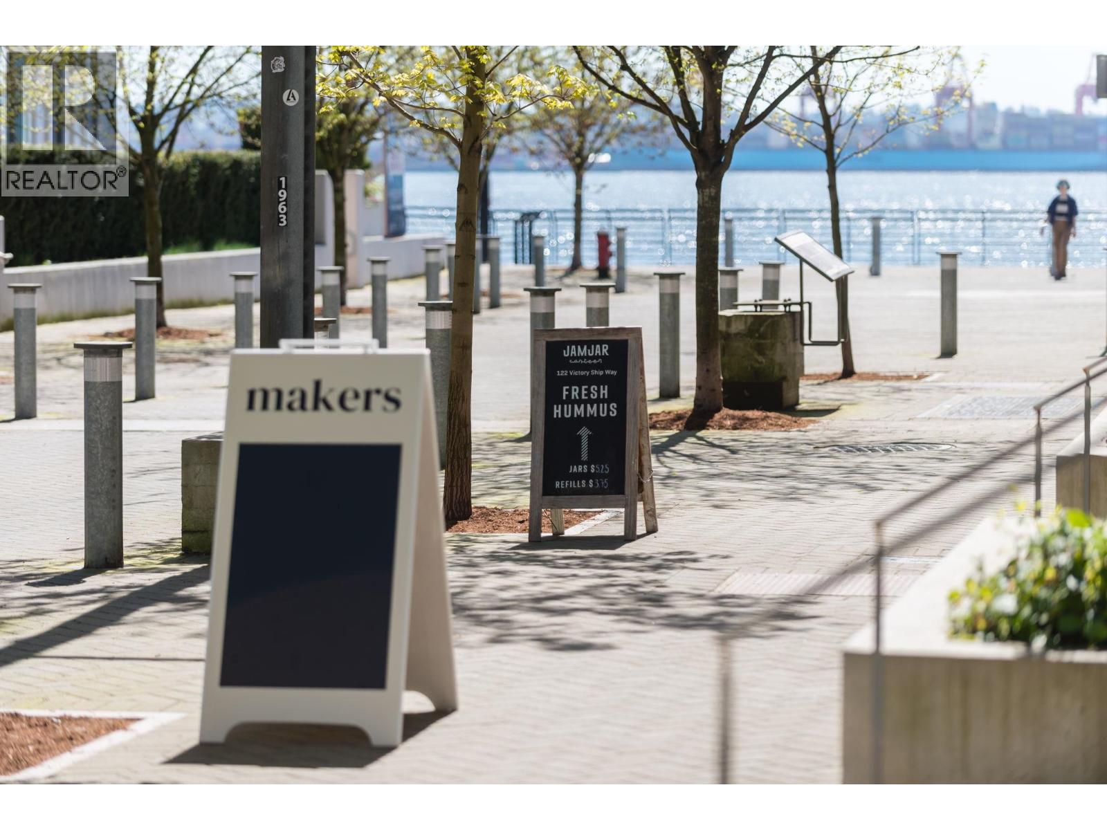 211 221 E 3rd Street, North Vancouver, British Columbia  V7L 0C1 - Photo 24 - R3111465