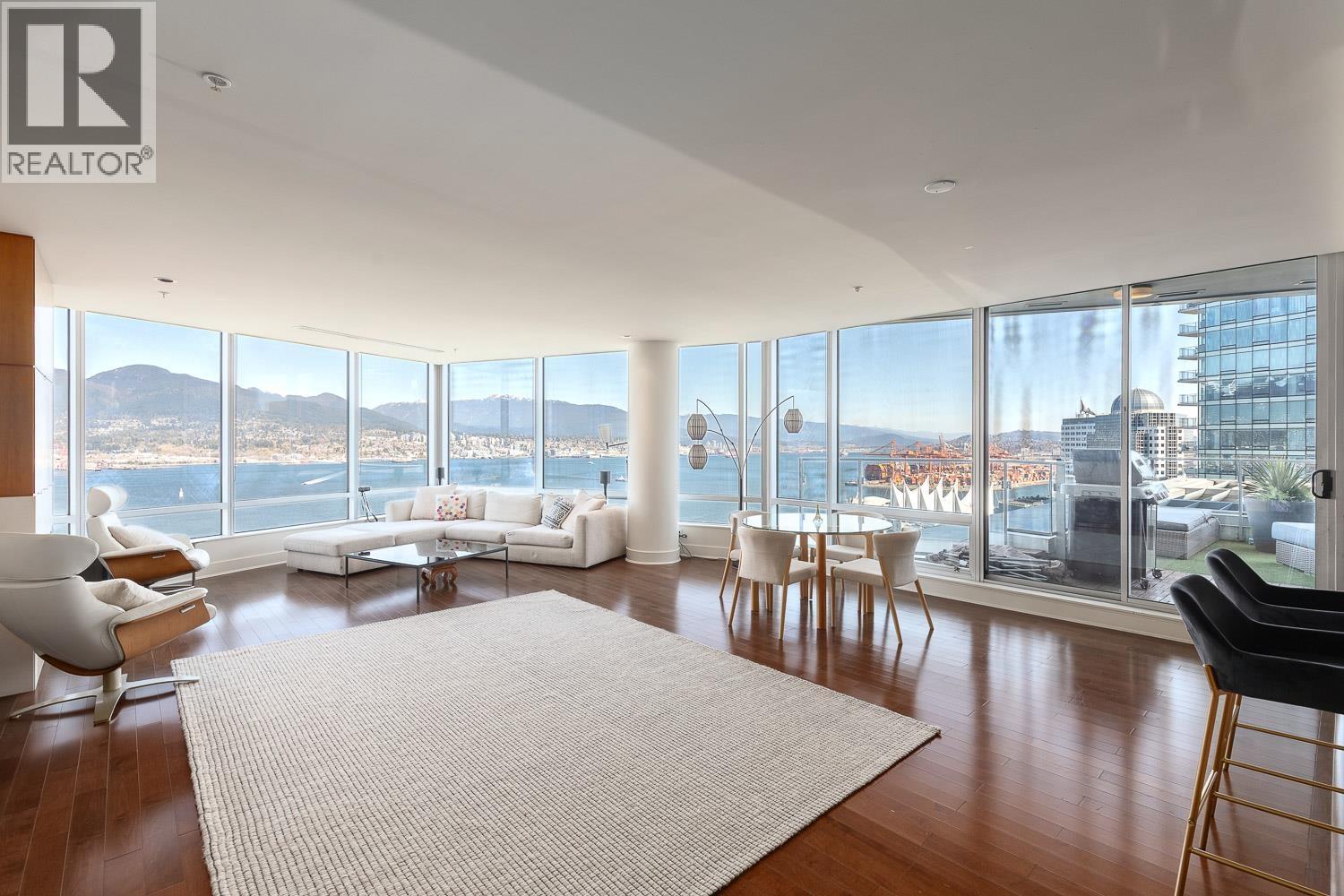 2001 1077 W CORDOVA STREET, Vancouver, British Columbia