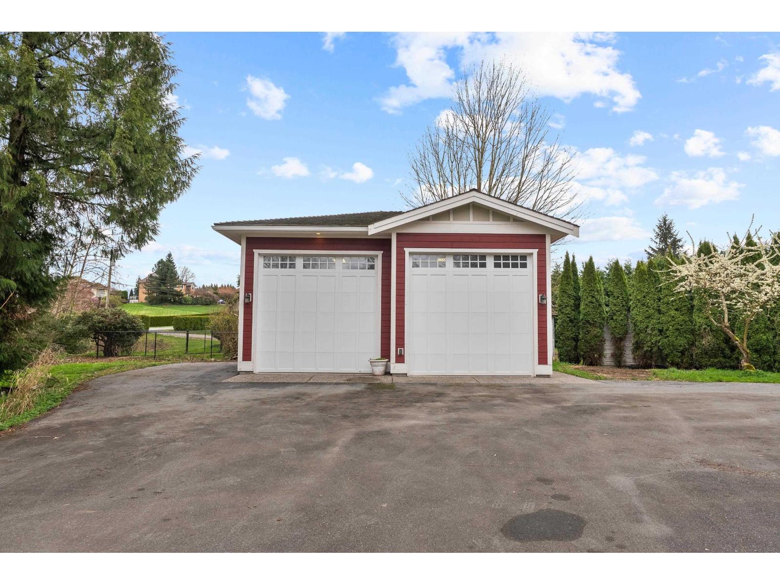 34553 Penner Avenue, Mission, British Columbia  V2V 6W1 - Photo 37 - R3109453