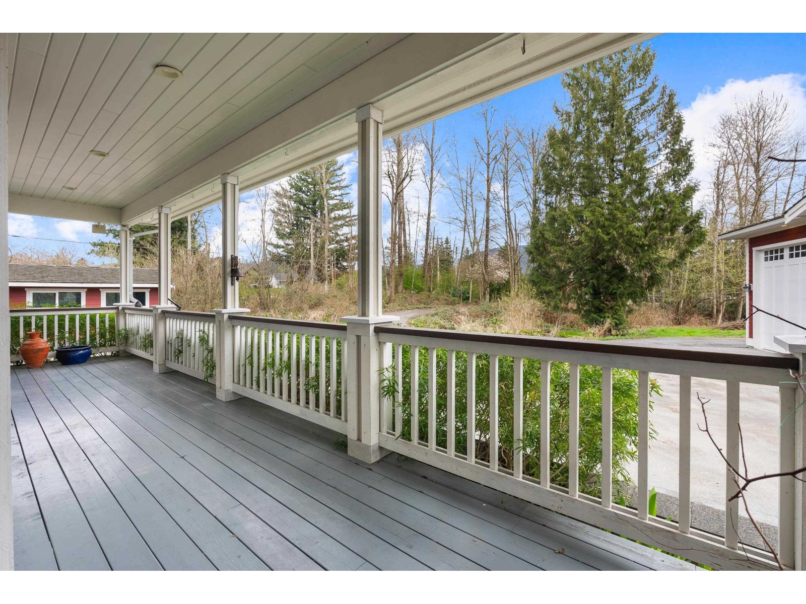 34553 Penner Avenue, Mission, British Columbia  V2V 6W1 - Photo 6 - R3109453