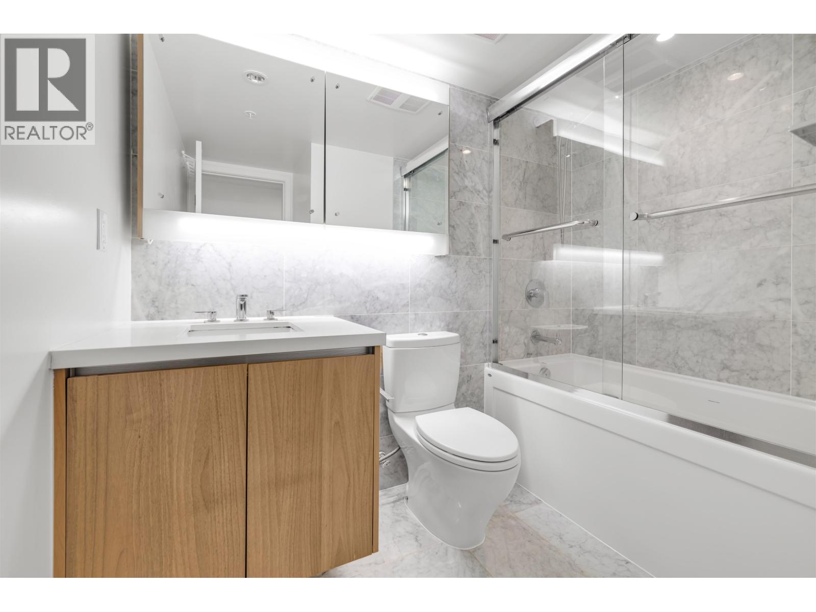 1605 8833 Hazelbridge Way, Richmond, British Columbia  V6X 0N3 - Photo 17 - R3111354