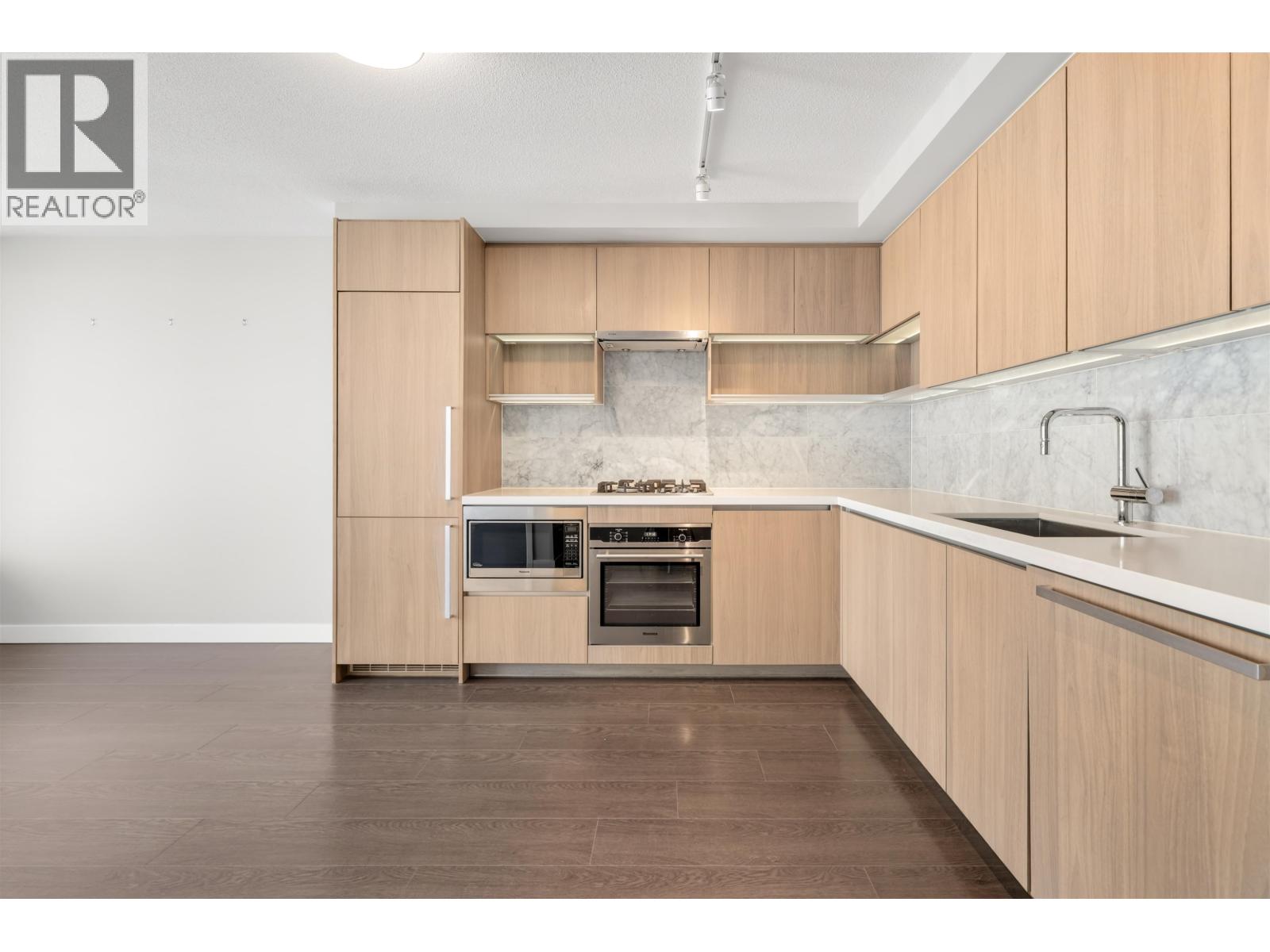 1605 8833 Hazelbridge Way, Richmond, British Columbia  V6X 0N3 - Photo 8 - R3111354