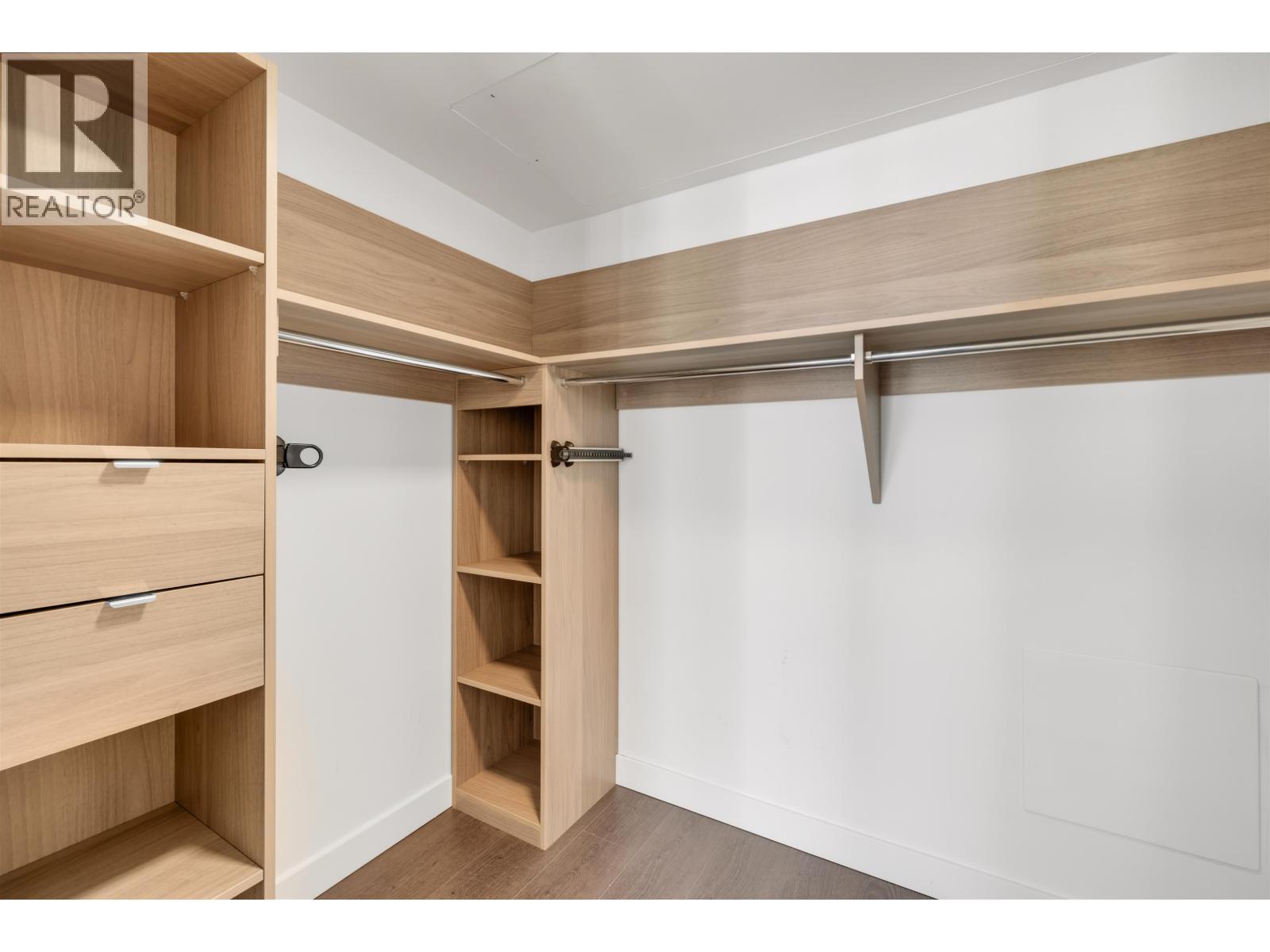 1605 8833 Hazelbridge Way, Richmond, British Columbia  V6X 0N3 - Photo 14 - R3111354