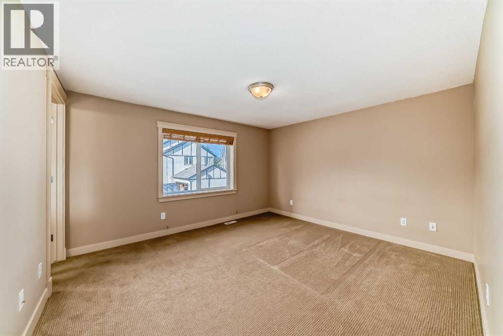 42 Ypres Green Sw, Calgary, Alberta  T2T 6M1 - Photo 20 - A2252885