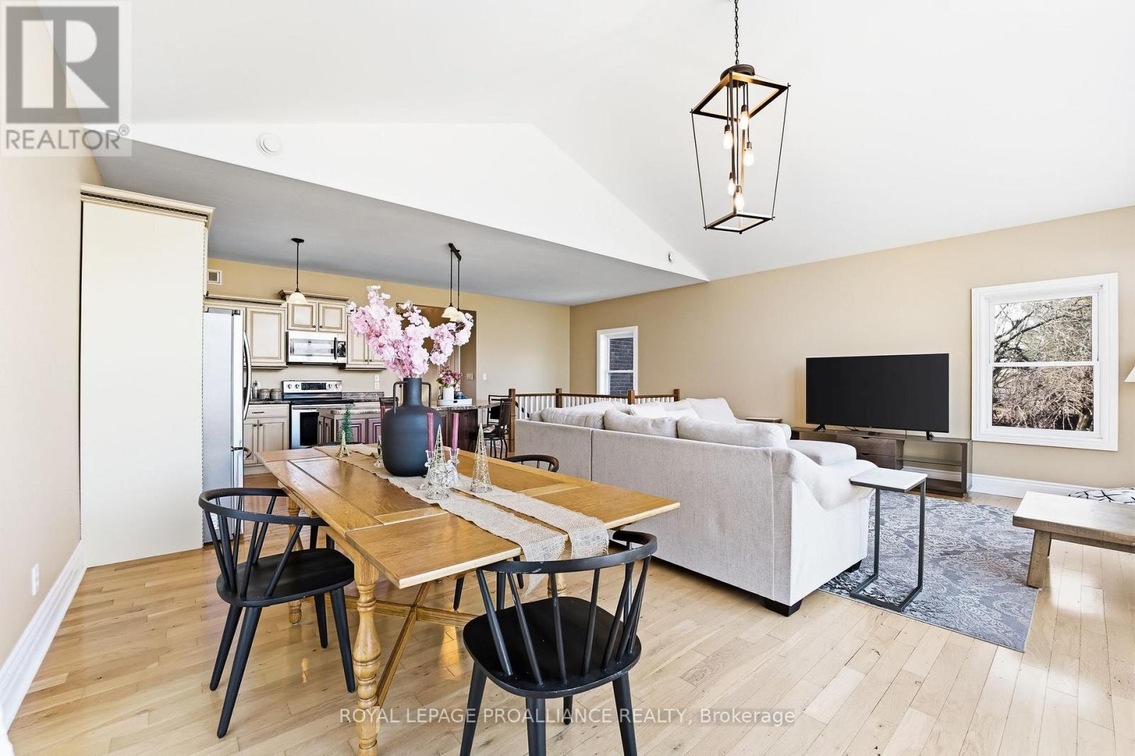 241 Deele Road, Cramahe, Ontario  K0K 1S0 - Photo 14 - X12998710