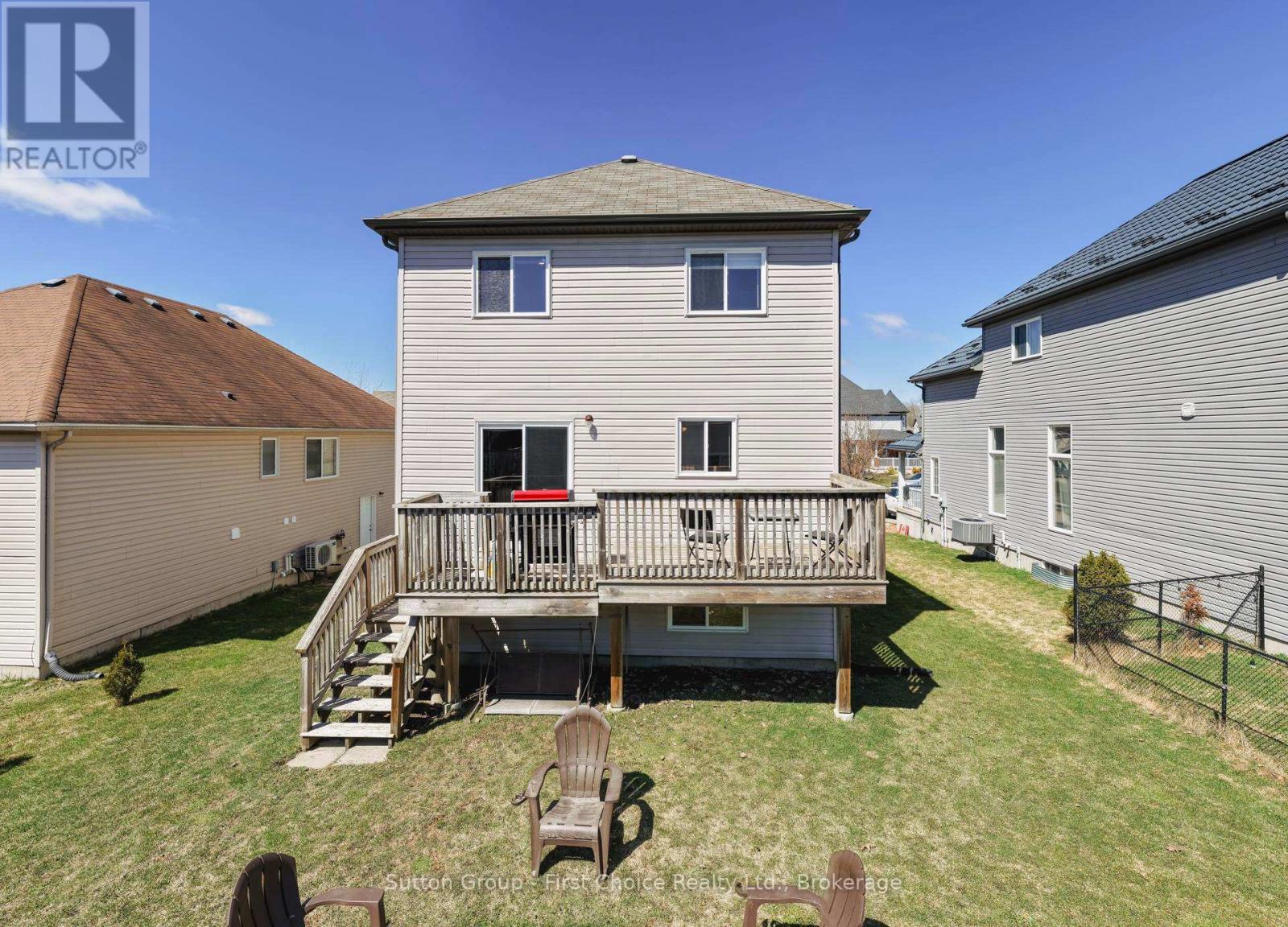 670 Reid Crescent, North Perth, Ontario  N4W 0A1 - Photo 39 - X12998724