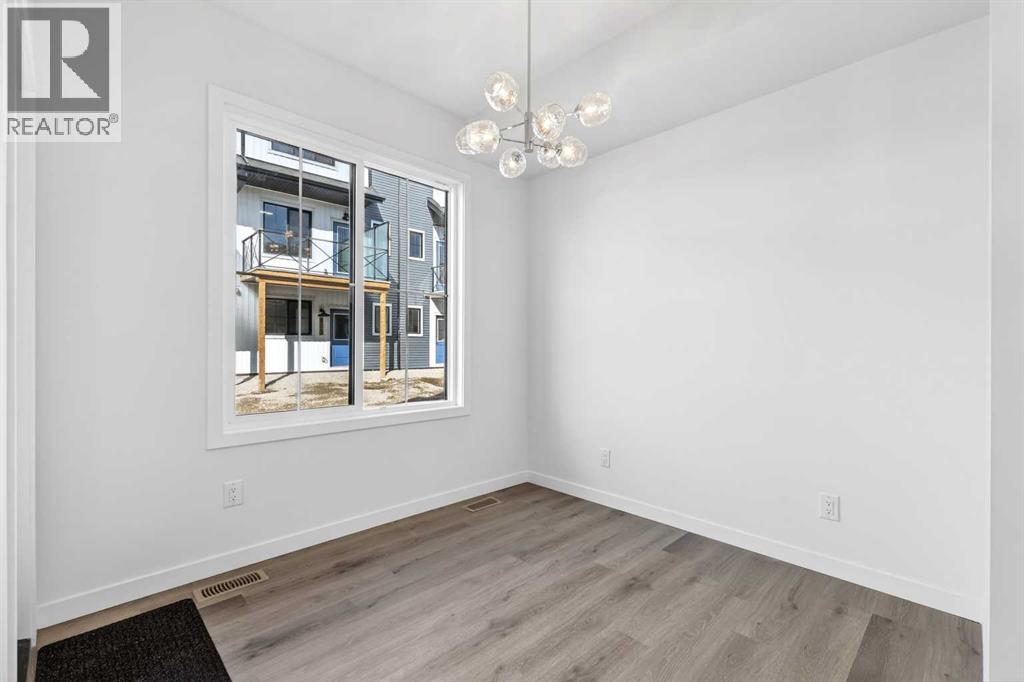 50 Creekside Way SW, Calgary, Alberta  T2X 6E2 - Photo 16 - A2300544