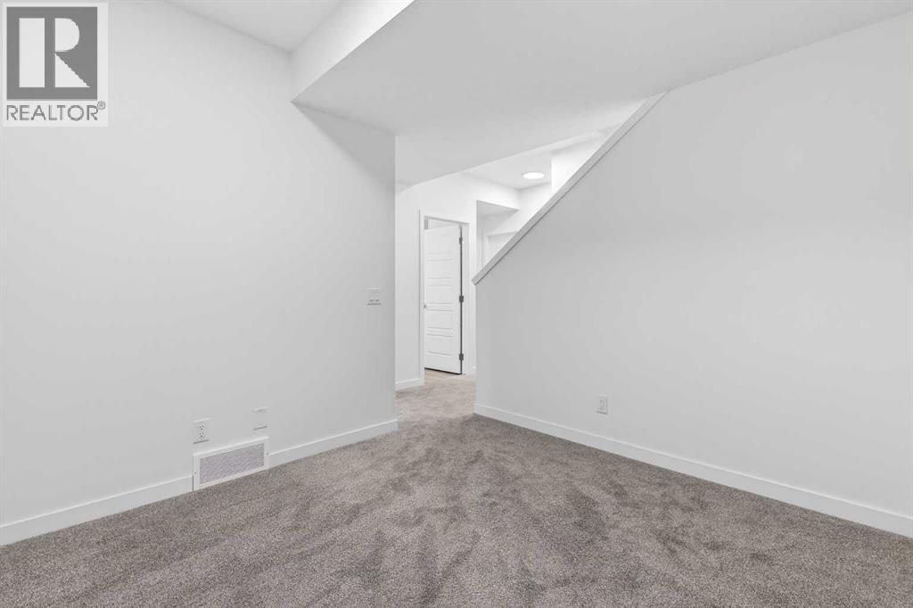 50 Creekside Way SW, Calgary, Alberta  T2X 6E2 - Photo 32 - A2300544