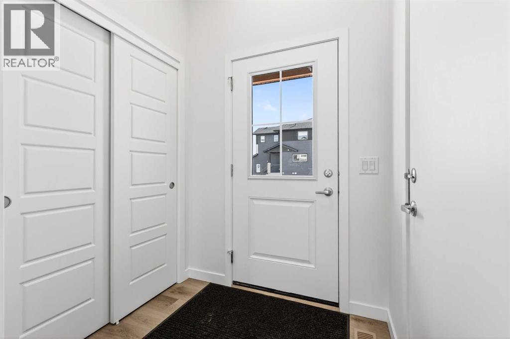 50 Creekside Way SW, Calgary, Alberta  T2X 6E2 - Photo 3 - A2300544