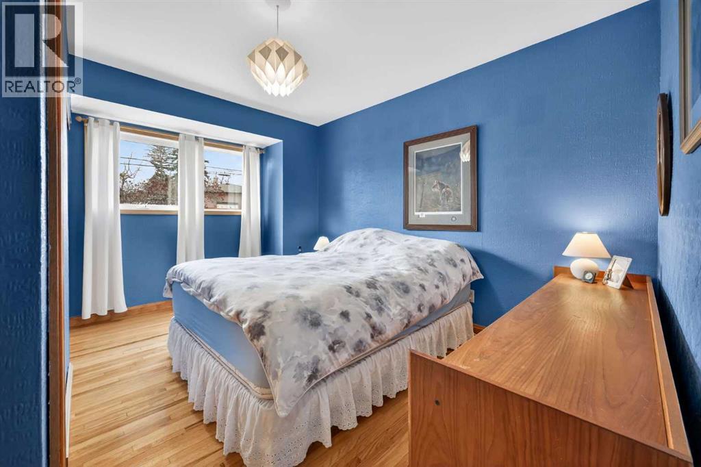 7511 5 Street SW, Calgary, Alberta  T2V 1B7 - Photo 11 - A2301068