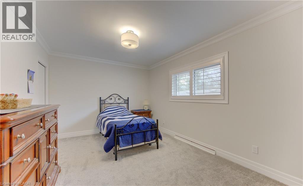 196 Lourdes Street, Waterloo, Ontario  N2L 1N7 - Photo 19 - 40811827