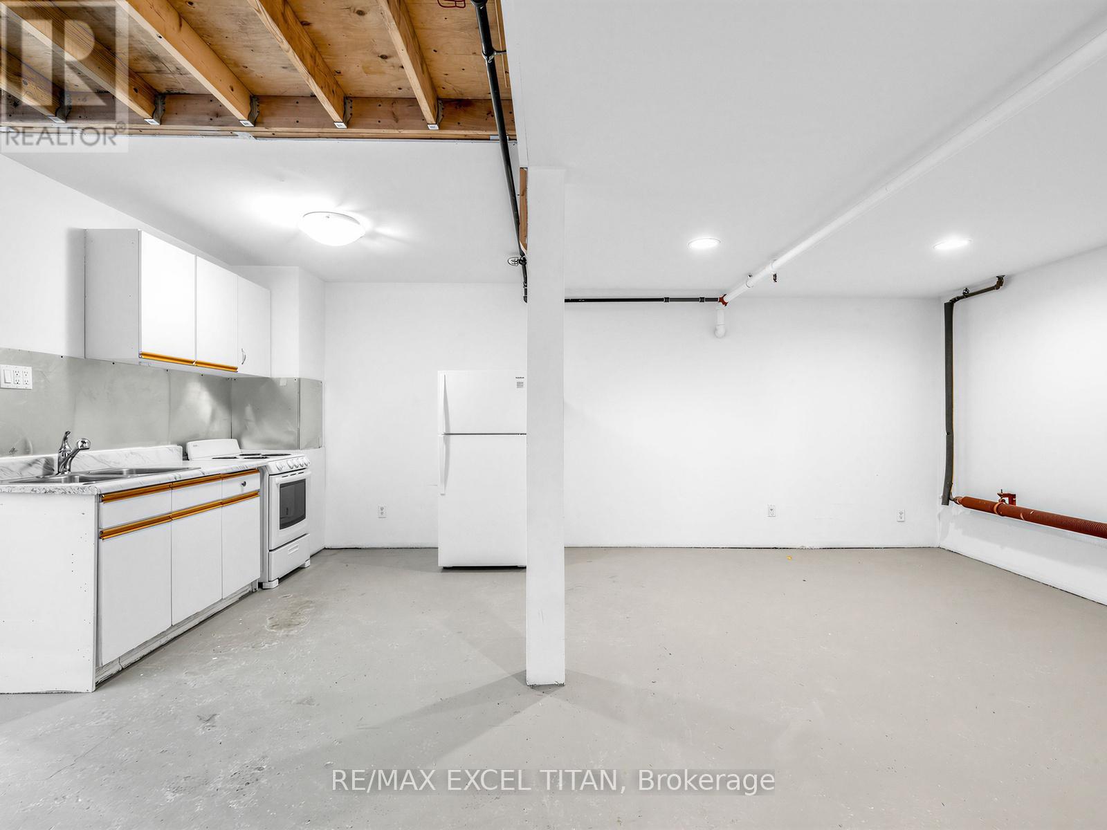 11 - 221 Sterling Road E, Toronto, Ontario  M6P 3L4 - Photo 2 - C12998716