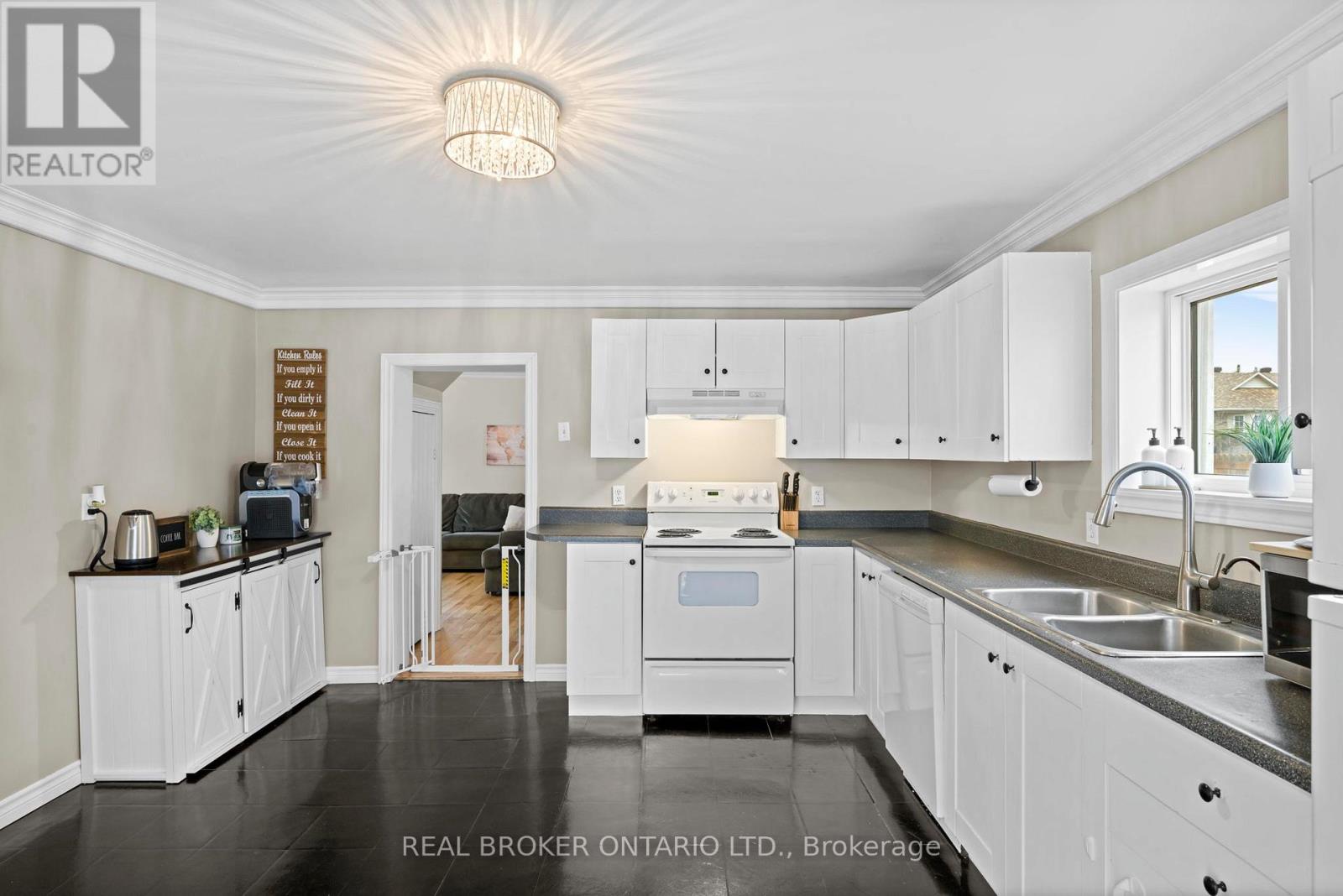 131 Mcdonald Street, Carleton Place, Ontario  K7C 3R4 - Photo 10 - X12998732