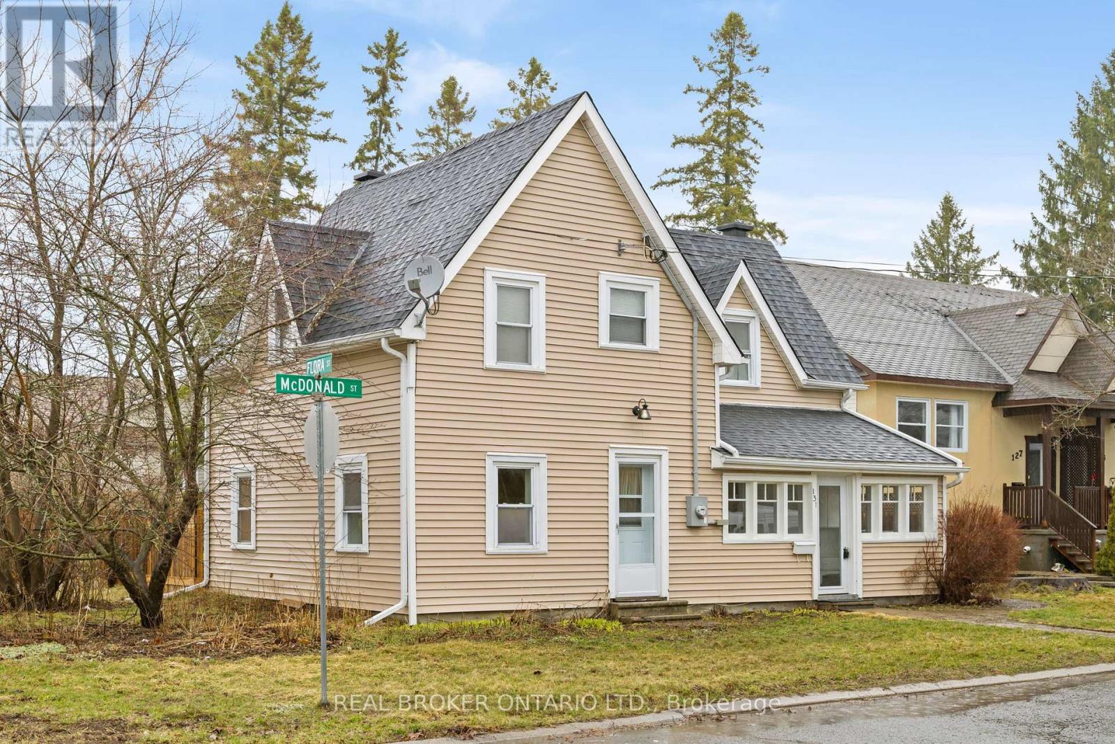 131 Mcdonald Street, Carleton Place, Ontario  K7C 3R4 - Photo 3 - X12998732