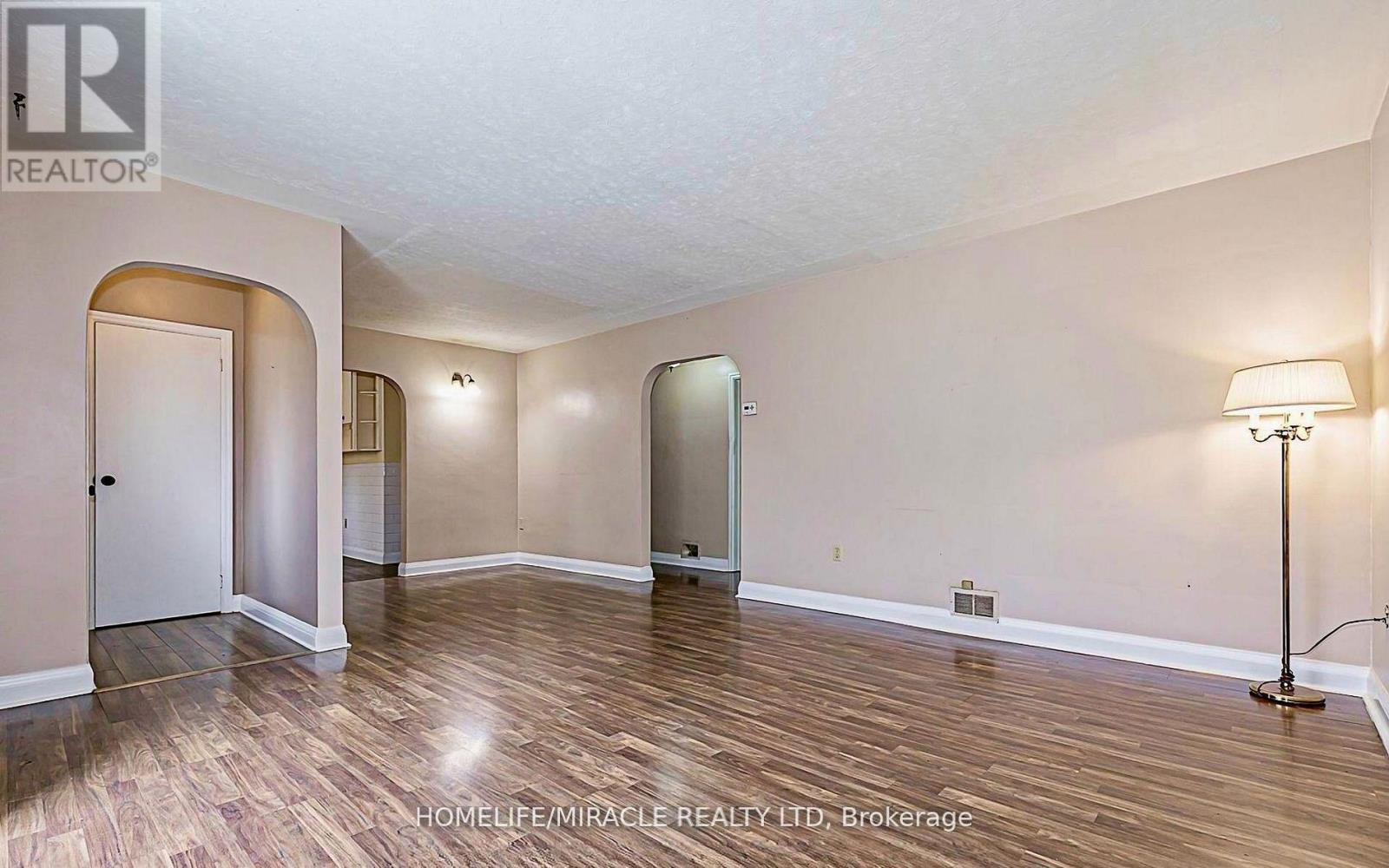 Main - 19 Herbert Avenue, Oshawa, Ontario  L1G 3Y7 - Photo 8 - E12998722