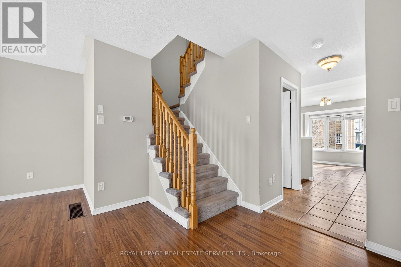 4 - 5090 Fairview Street, Burlington, Ontario  L7L 7H5 - Photo 7 - W12815680