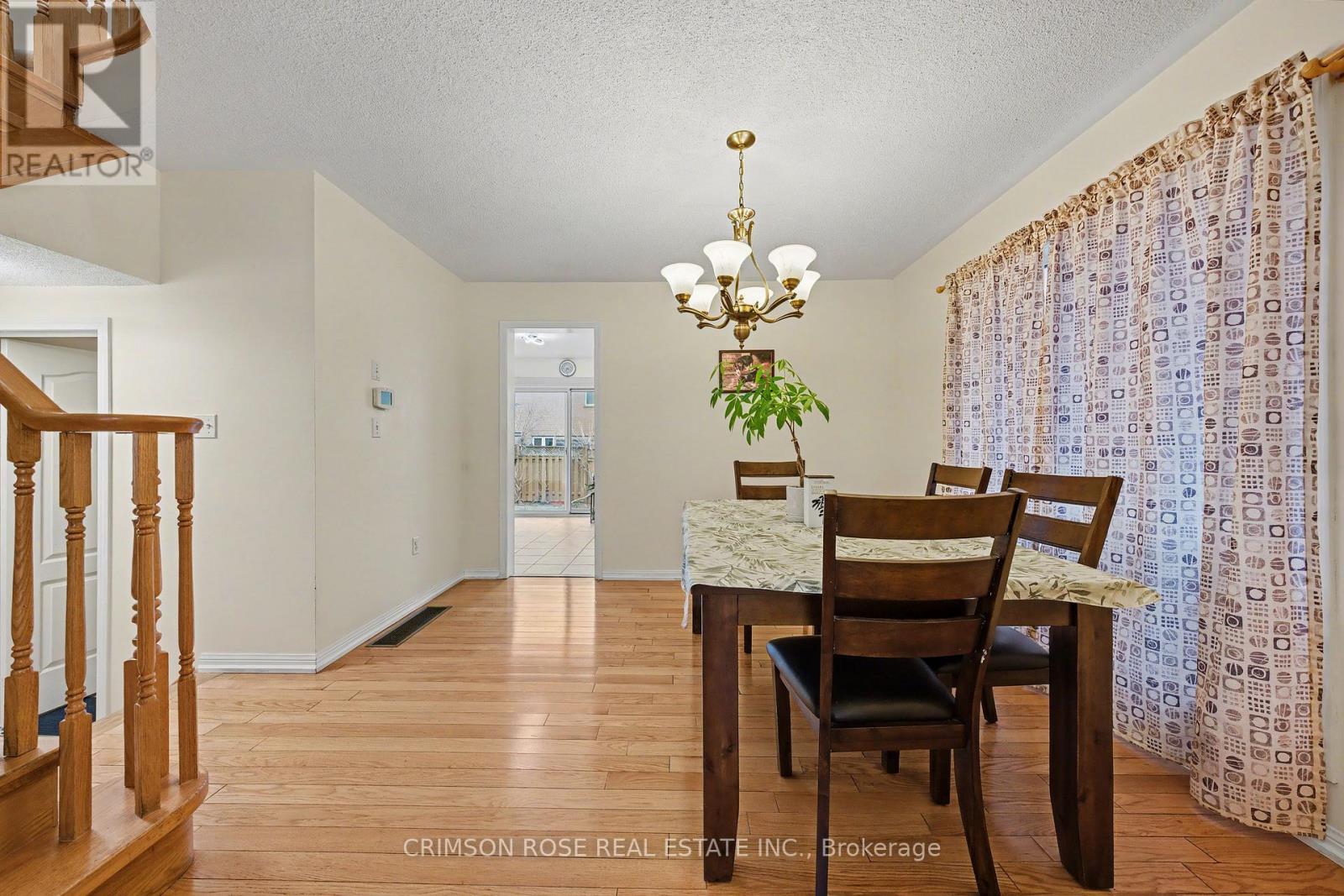 3 Drawbridge Drive, Markham, Ontario  L6C 2B2 - Photo 11 - N12998712