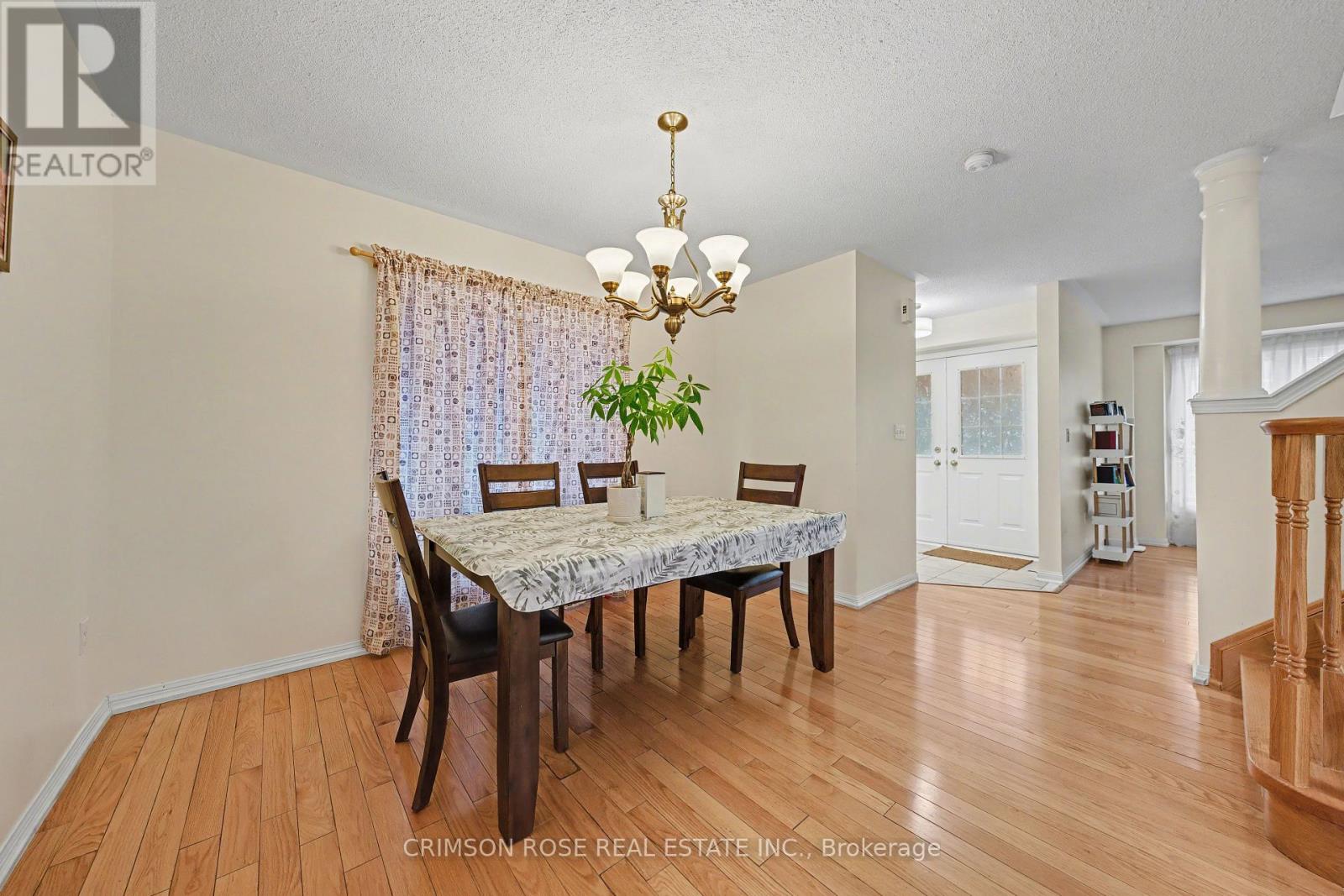 3 Drawbridge Drive, Markham, Ontario  L6C 2B2 - Photo 13 - N12998712