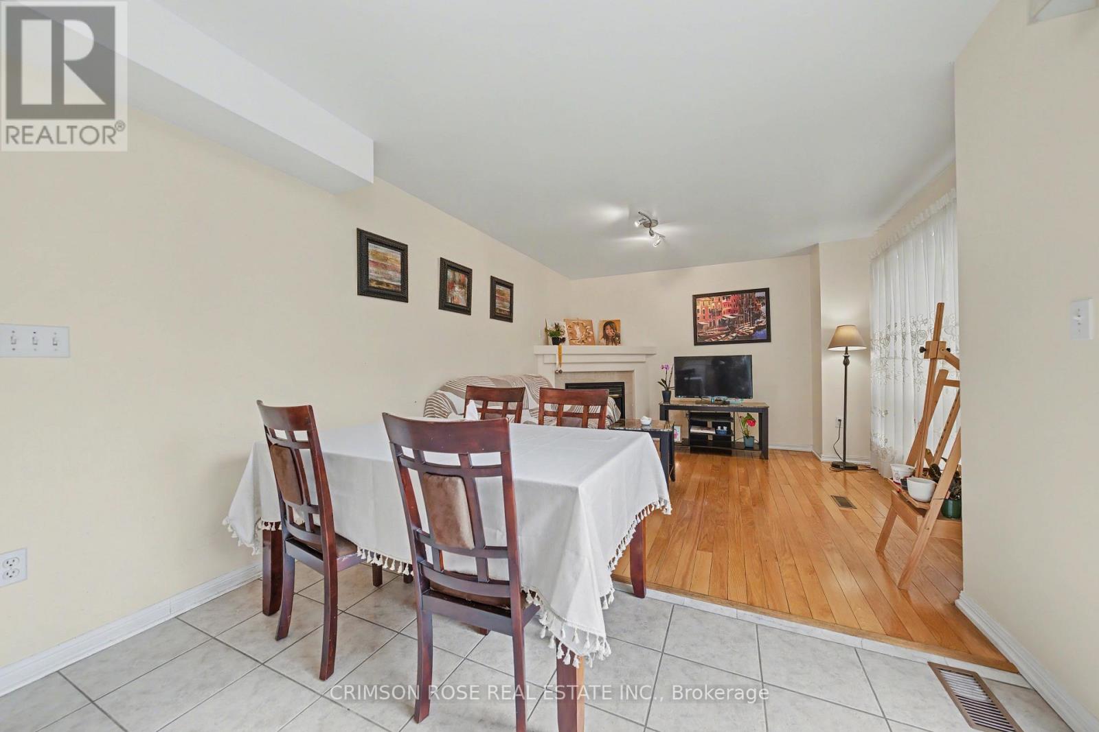 3 Drawbridge Drive, Markham, Ontario  L6C 2B2 - Photo 18 - N12998712