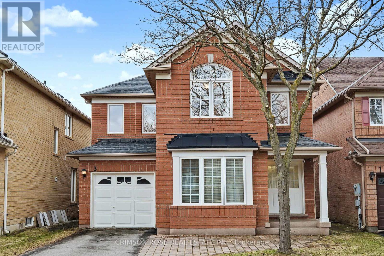 3 Drawbridge Drive, Markham, Ontario  L6C 2B2 - Photo 2 - N12998712