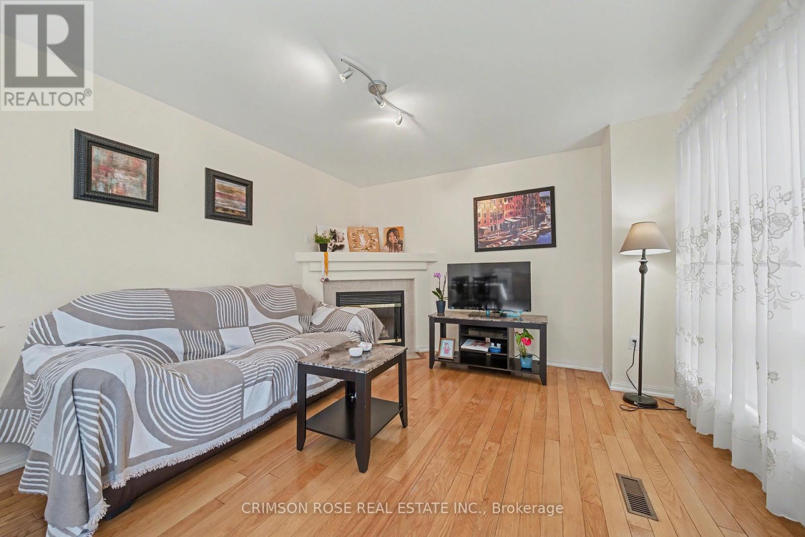 3 Drawbridge Drive, Markham, Ontario  L6C 2B2 - Photo 20 - N12998712