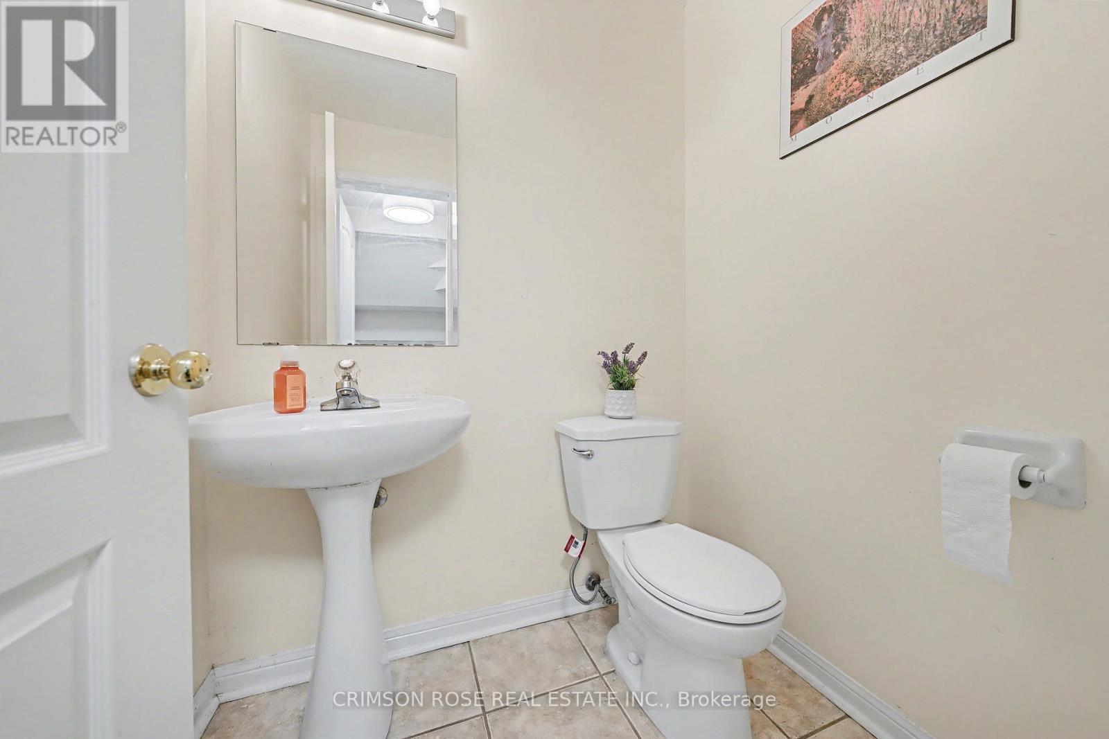 3 Drawbridge Drive, Markham, Ontario  L6C 2B2 - Photo 22 - N12998712