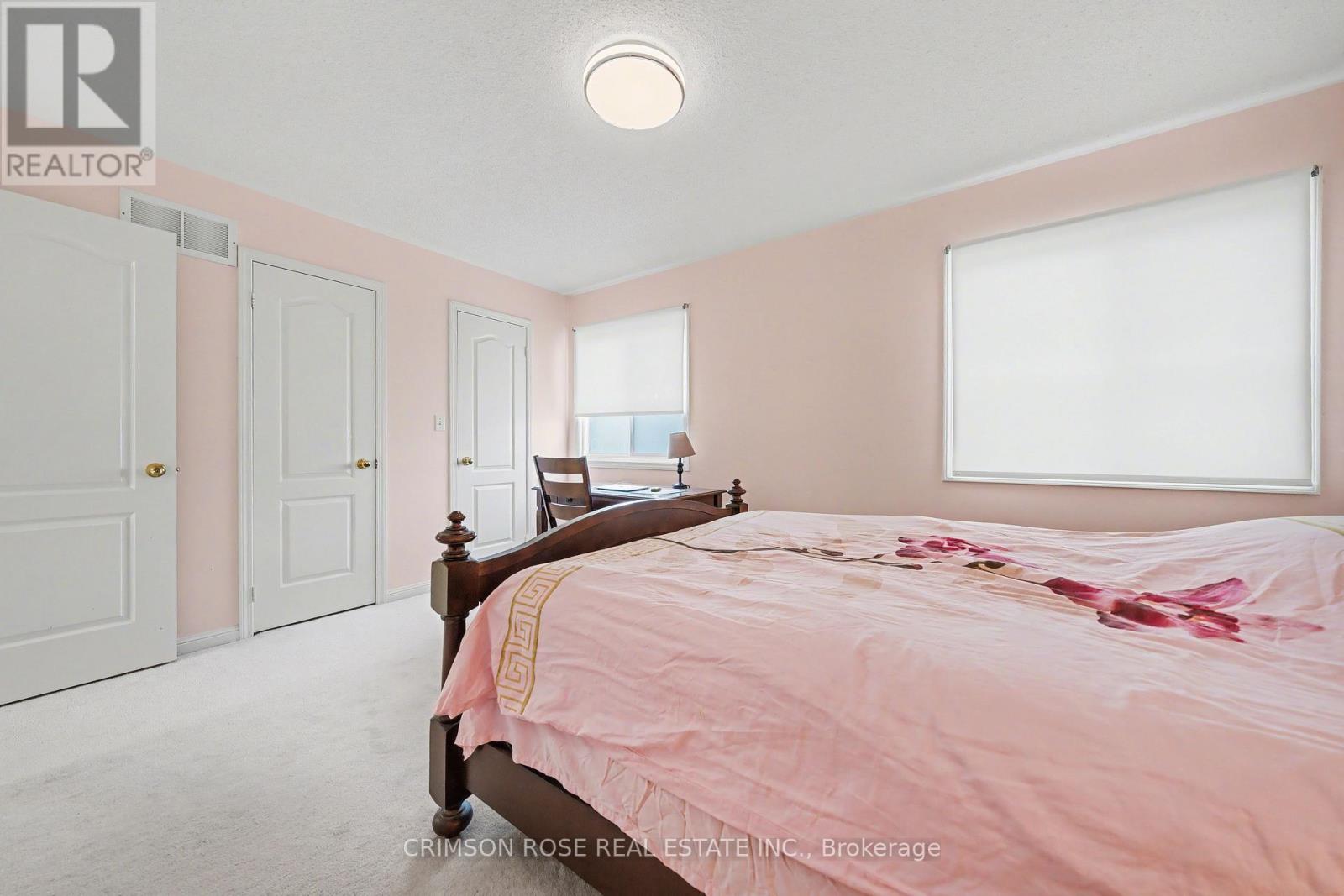 3 Drawbridge Drive, Markham, Ontario  L6C 2B2 - Photo 24 - N12998712