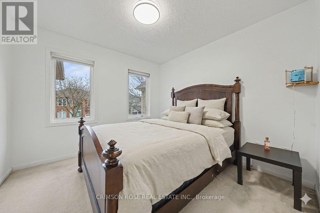 3 Drawbridge Drive, Markham, Ontario  L6C 2B2 - Photo 29 - N12998712