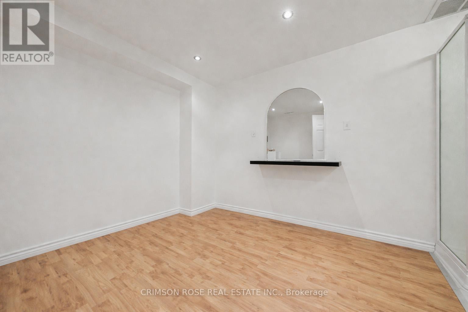 3 Drawbridge Drive, Markham, Ontario  L6C 2B2 - Photo 38 - N12998712