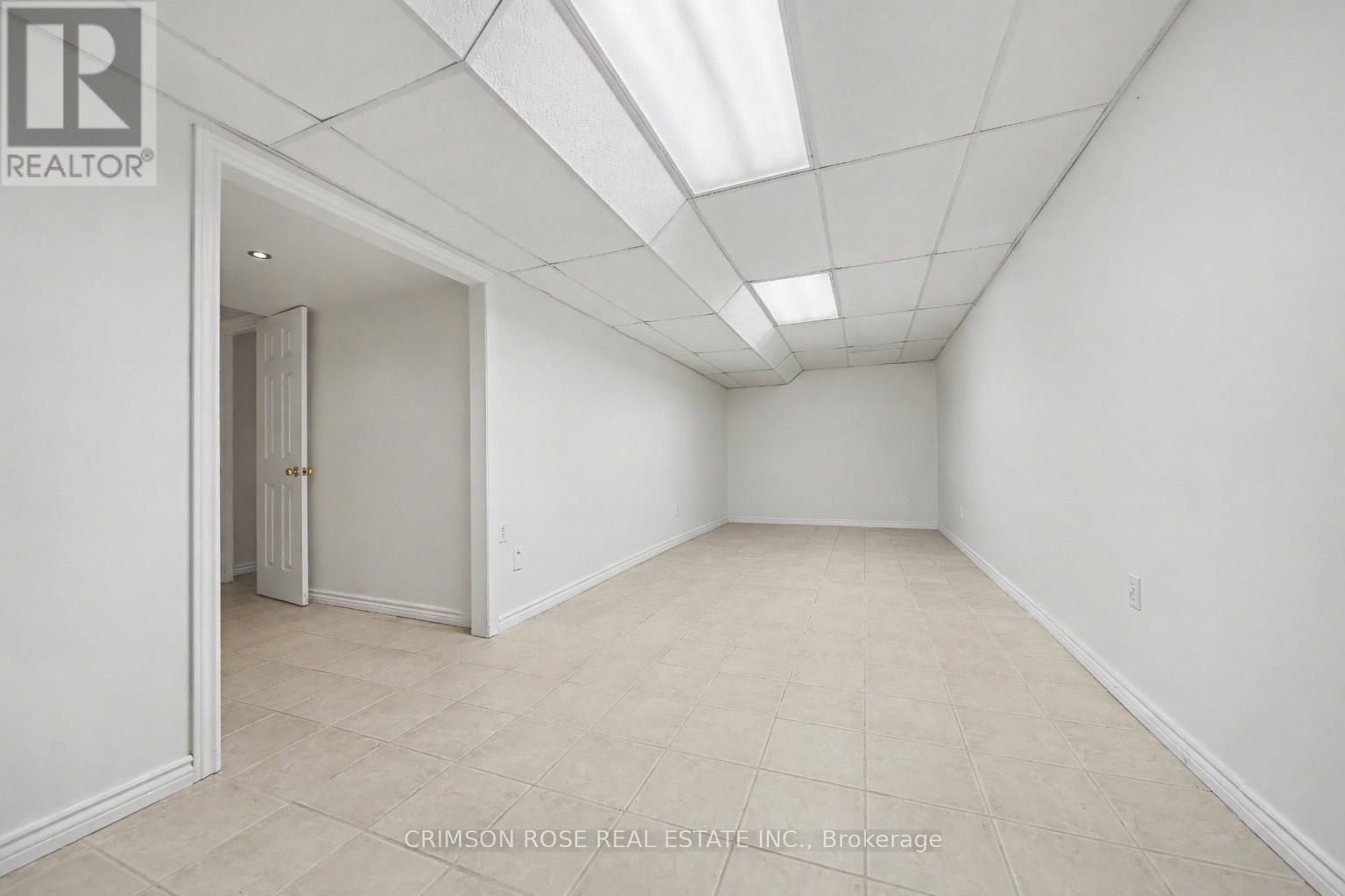 3 Drawbridge Drive, Markham, Ontario  L6C 2B2 - Photo 40 - N12998712