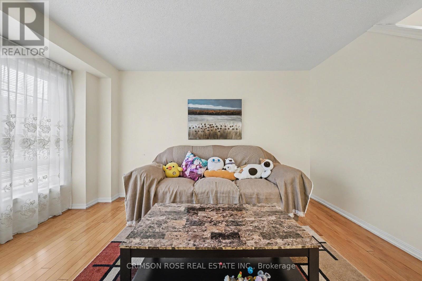 3 Drawbridge Drive, Markham, Ontario  L6C 2B2 - Photo 7 - N12998712