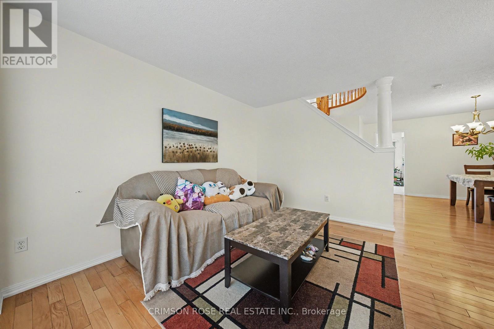 3 Drawbridge Drive, Markham, Ontario  L6C 2B2 - Photo 8 - N12998712