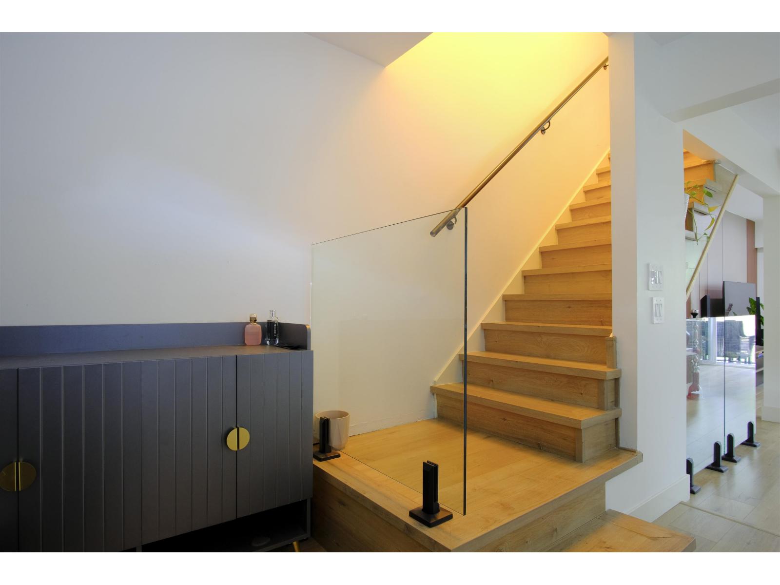 10 10736 Guildford Drive, Surrey, British Columbia  V3R 1W6 - Photo 5 - R3109655