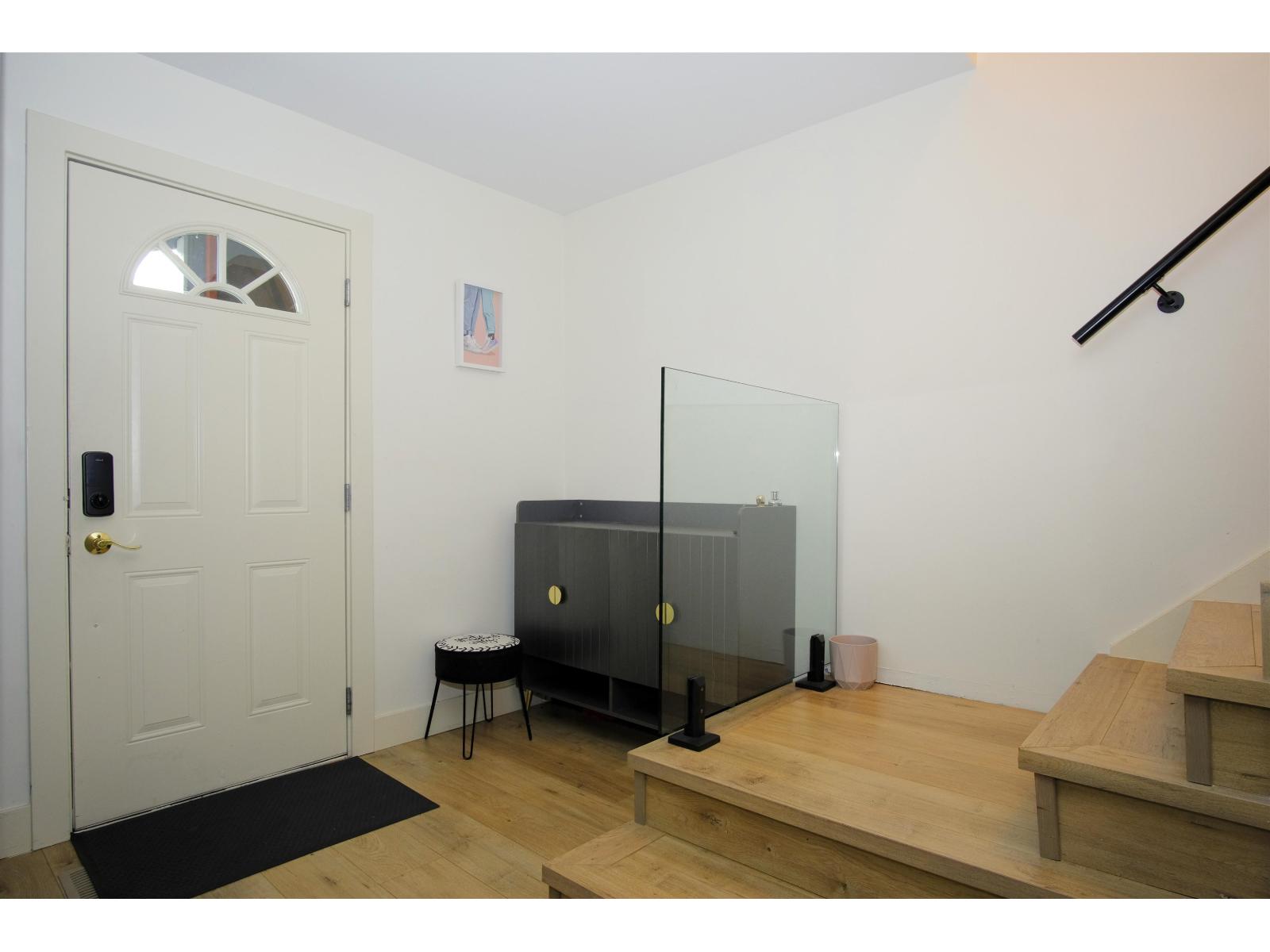 10 10736 Guildford Drive, Surrey, British Columbia  V3R 1W6 - Photo 4 - R3109655