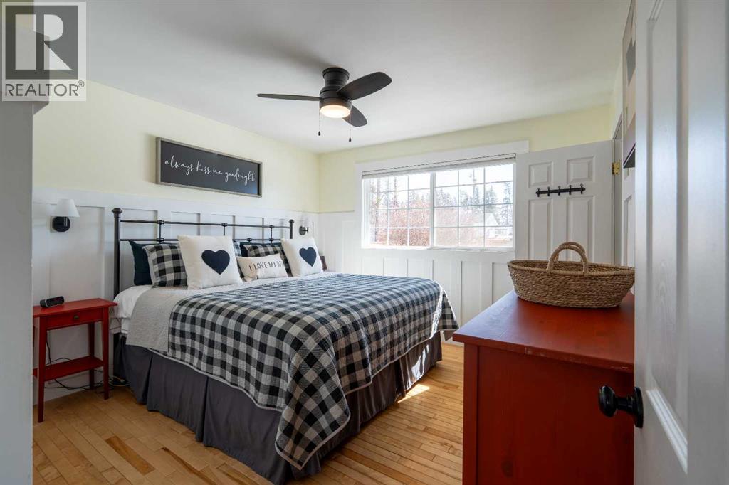 15 Virginia Avenue, Whitecourt, Alberta  T7S 1H2 - Photo 29 - A2299558