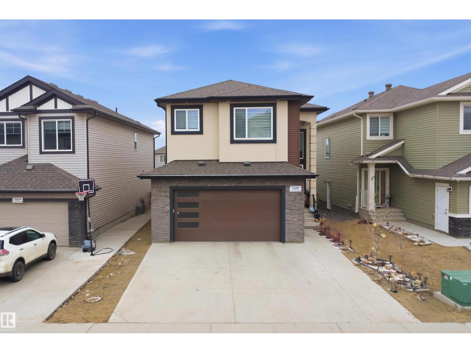 2420 13 AV NW, edmonton, Alberta