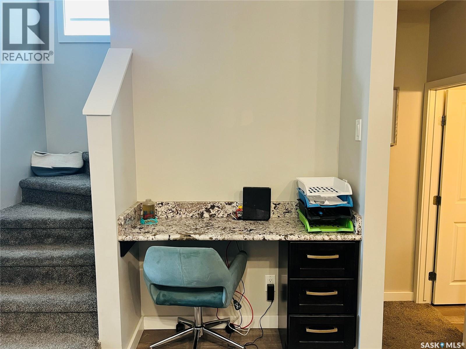 642 Glenridge Avenue, Swift Current, Saskatchewan  S9H 5R9 - Photo 8 - SK032720